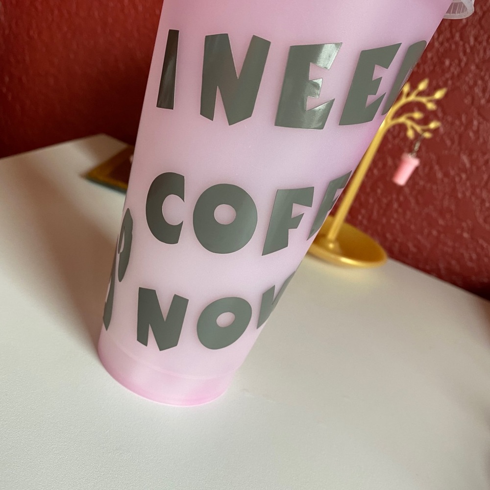 Color changing cup - Picture 2 of 3